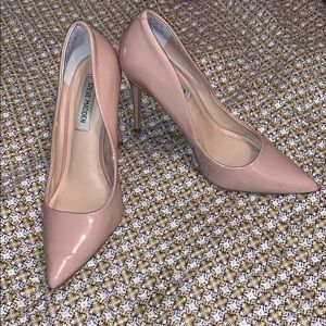 Steve Madden Daisie pump